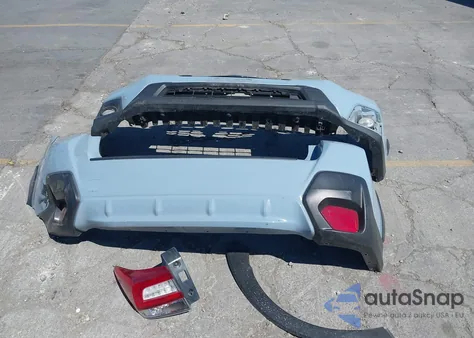 2019 Subaru Crosstrek 2.0I Premium из США, поврежденный, VIN JF2GTACC7K8337773